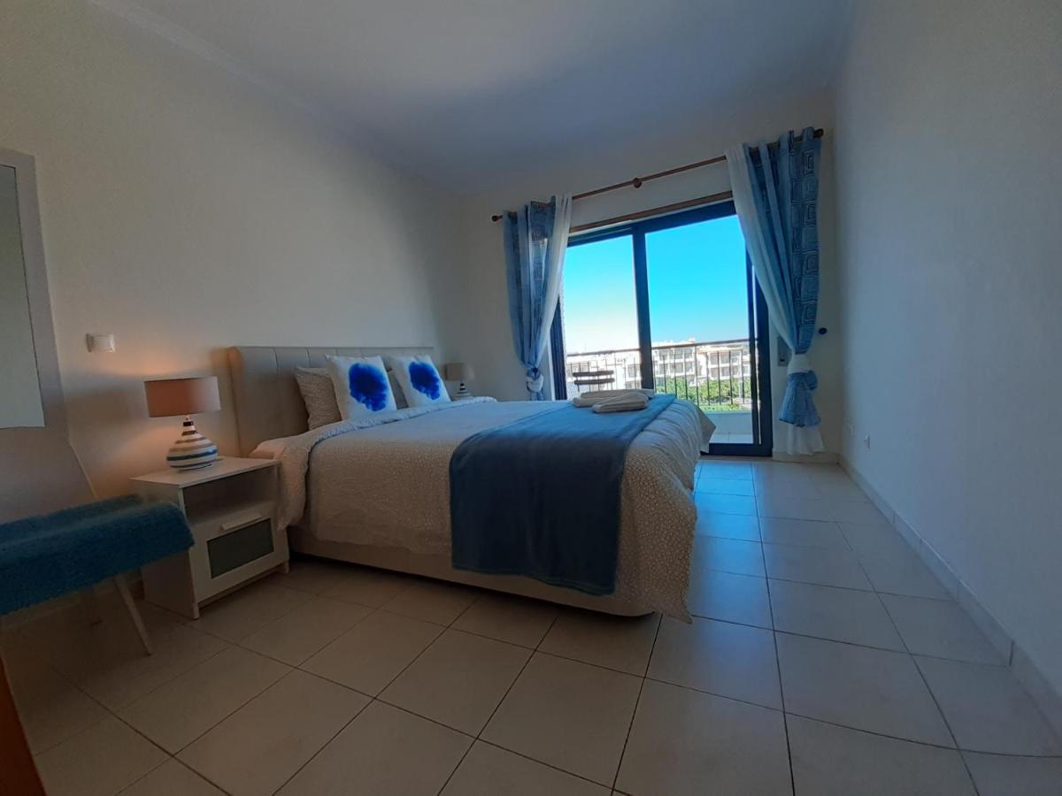 Vista Das Ondas Olhos De água Ii Apartamento