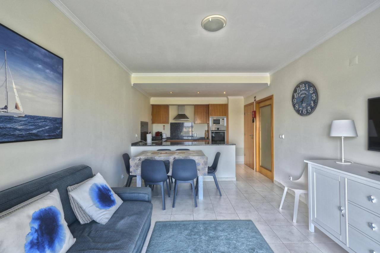 Vista Das Ondas Olhos De água Ii Apartamento